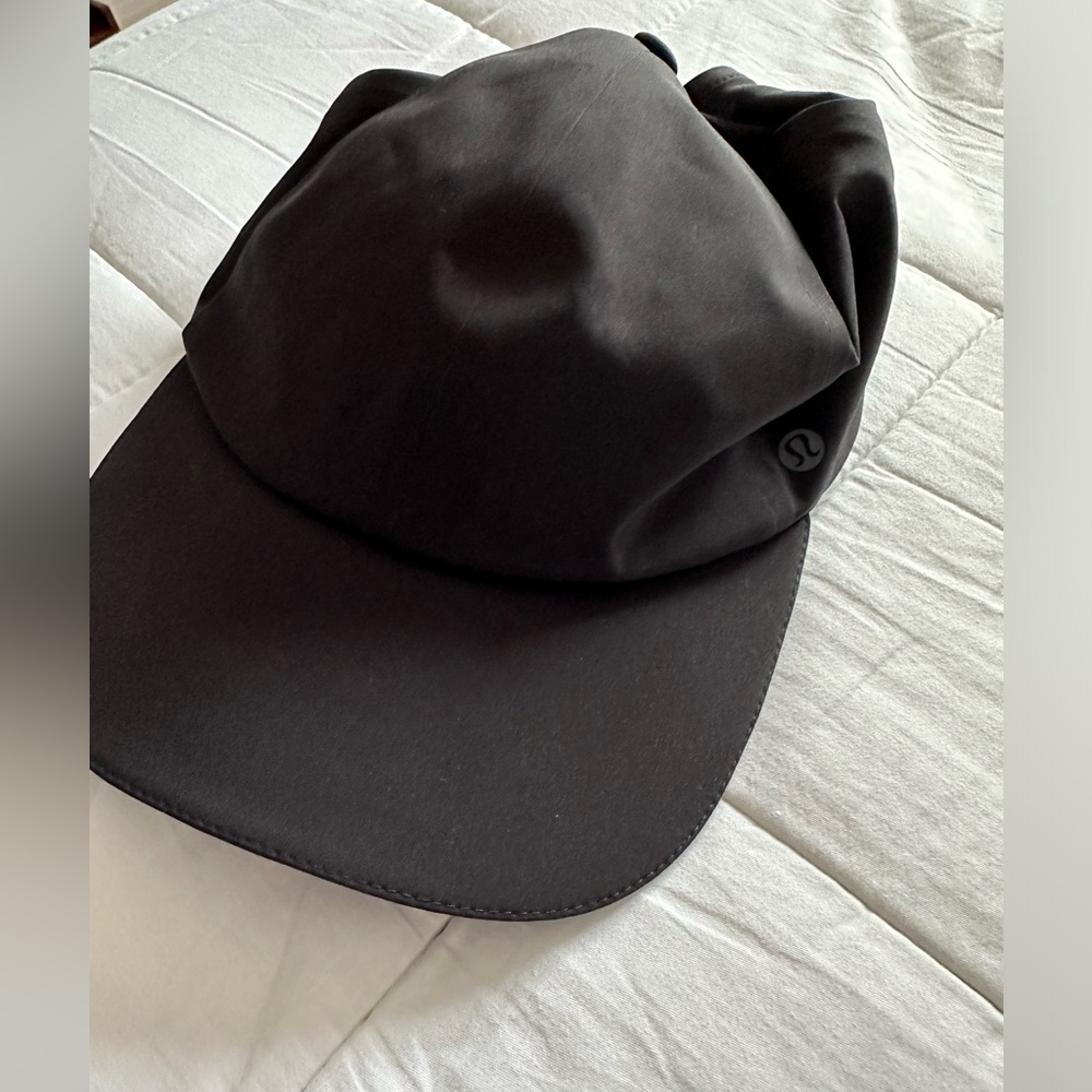Lululemon Fast and Free Running Hat